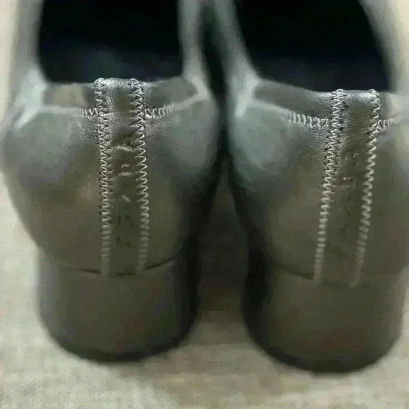 PRADA LINEA ROSSA SQUARE TOE HEEL Shoes Size EU 38 - Picture 5 of 7